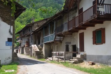 Alle falde del Ghinivert