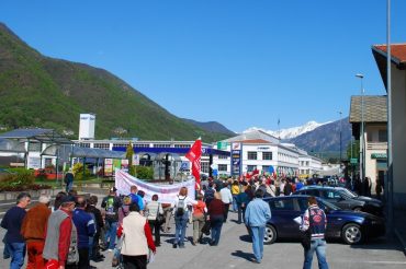 Le bandiere sul viso